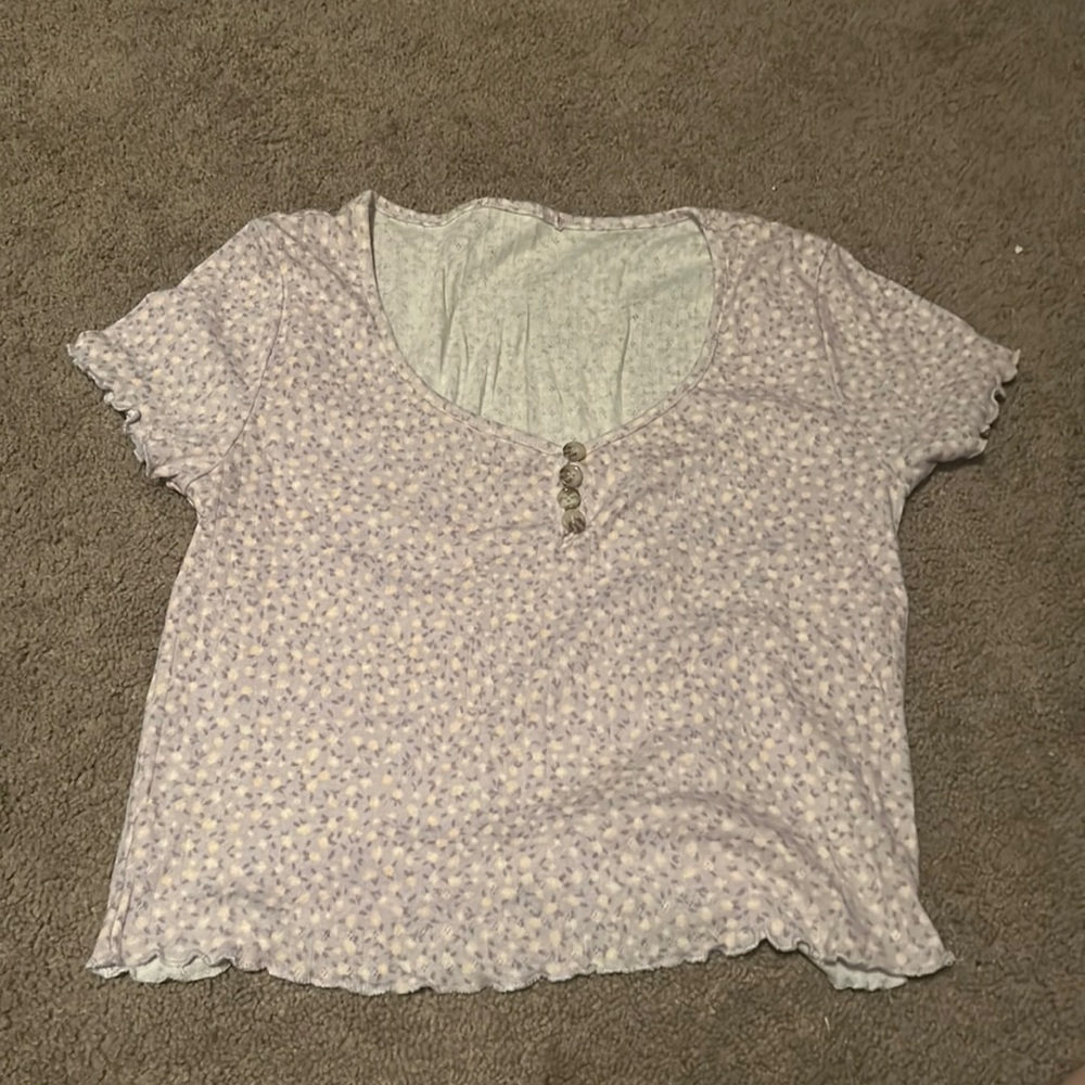 Women’s crop top blouse.